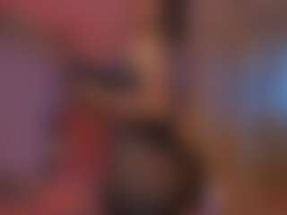 Live cam show with Catalina Evans - Young Adult Teen (18+) on SquirtSoMuch