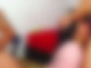 Live cam show with abigail-morgaN - Shaved Pussy on SpunkLive