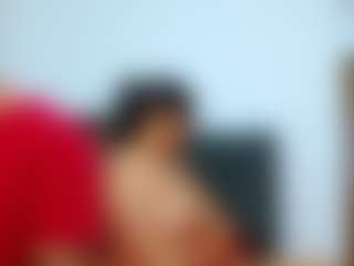 abigail-morgaN MILF webcam performer live streaming