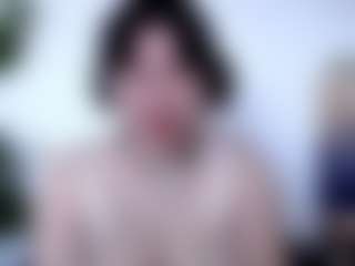 Live cam show with Akiramm - MILF on Dolls Live