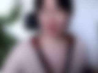 Akiramm MILF webcam performer live streaming