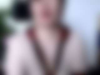 Live cam show with Akiramm - Middle Aged on Uber Horny