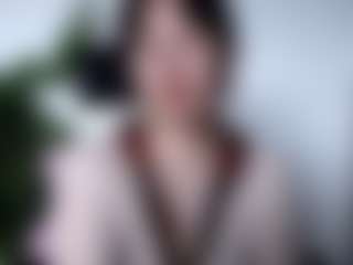 Akiramm MILF webcam performer live streaming
