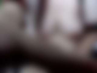 Akiramm MILF webcam performer live streaming