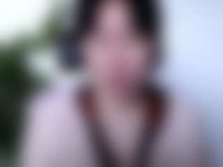 Akiramm MILF webcam performer live streaming