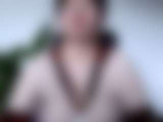 Akiramm MILF webcam performer live streaming