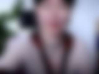 Live cam show with Akiramm - Middle Aged on Gym Cam Girls