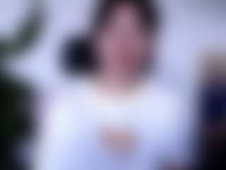 Akiramm MILF webcam performer live streaming