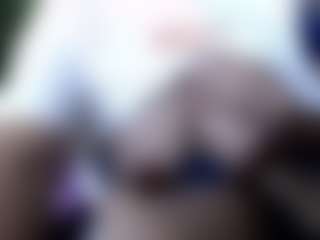 Akiramm MILF webcam performer live streaming