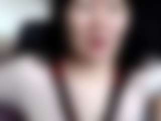 Akiramm MILF webcam performer live streaming