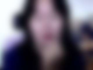 Akiramm MILF webcam performer live streaming