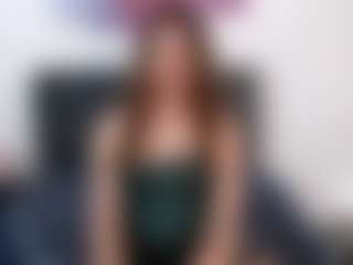 Live cam show with Danielacams-love - Living Room on Camsoda