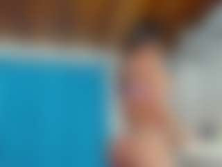 emilhornett's Live Sex Cam Show
