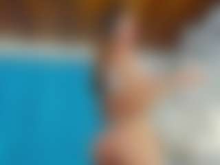 emilhornett's Live Sex Cam Show