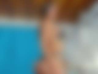 emilhornett's Live Sex Cam Show