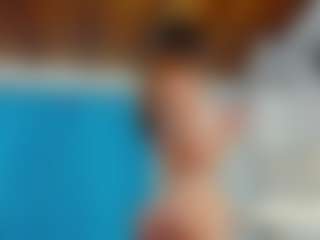 emilhornett's Live Sex Cam Show