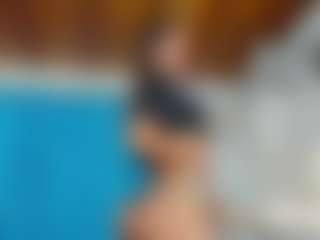 emilhornett's Live Sex Cam Show