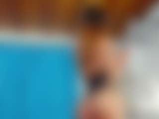 emilhornett's Live Sex Cam Show