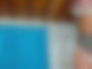 Live cam show with emilhornett - Blonde Hair on Camsoda