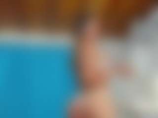 emilhornett's Live Sex Cam Show