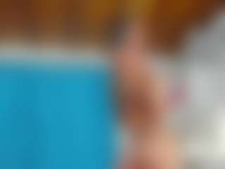 Live cam show with emilhornett - Teen (18+) on Camsoda