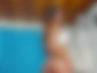 Live cam show with emilhornett - HD on Milfs Live