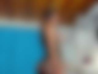 emilhornett's Live Sex Cam Show