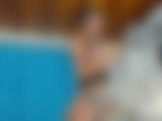 emilhornett's Live Sex Cam Show