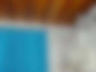 Cam Show en direct de emilhornett