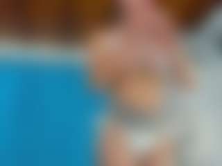 emilhornett's Live Sex Cam Show