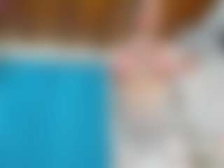 emilhornett's Live Sex Cam Show