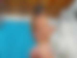 emilhornett's Live Sex Cam Show