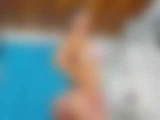 emilhornett's Live Sex Cam Show