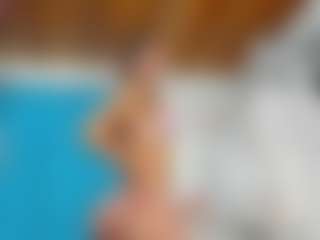 emilhornett's Live Sex Cam Show