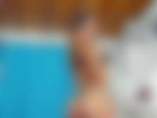 emilhornett's Live Sex Cam Show