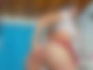 emilhornett's Live Sex Cam Show