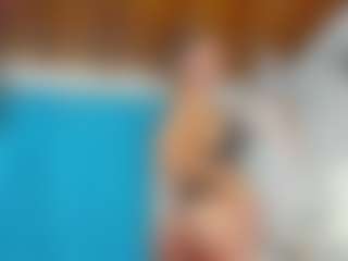 emilhornetts Live-Sex-Cam-Show