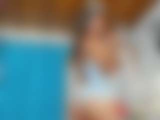 Cam Show en direct de emilhornett