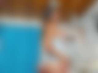 emilhornett's Live Sex Cam Show