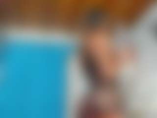 Show en direct avec emilhornett - Blonde Hair sur Camsoda
