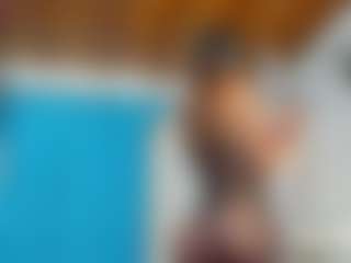 Live cam show with emilhornett - HD on Camsoda