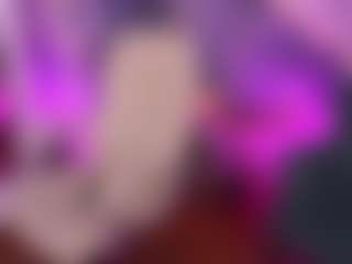 Live cam show with CrystalBarbie - Curvy on Camsoda