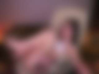 Live cam show with CrystalBarbie - Solo on Dolls Live