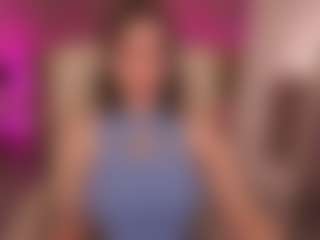 Live cam show with CrystalBarbie - Brown Hair on Stripli.com