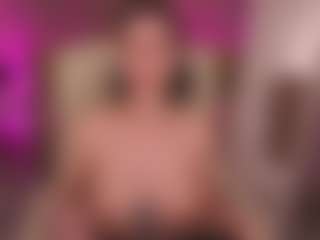 Live cam show with CrystalBarbie - Amateur on Gym Cam Girls
