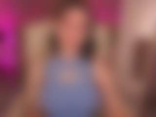 Live cam show with CrystalBarbie - Brown Hair on Pornisteam.com
