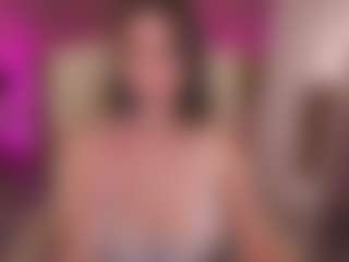 Live cam show with CrystalBarbie - Fingering on Camsoda