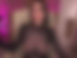 Live cam show with CrystalBarbie - BBW Amateur on live18s.com