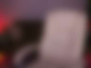 Live cam show with CrystalBarbie - Natural on Camsoda