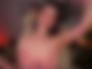 CrystalBarbie's Live Sex Cam Show